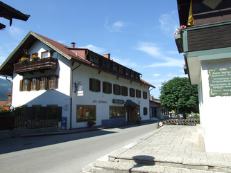 Hotel Berg-Gasthof-Pension Höchsten